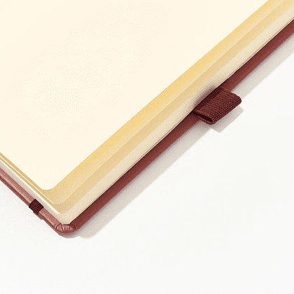 Скетчбук "Sketchmarker", 13х21 см, 140 г/м2, 80 листов, красный винтаж - 6