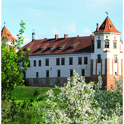 Книга  "Беларусь. Замкі і людзі. Беларусь. Замки и люди. Belarus. Castles and people" - 5