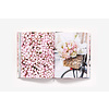 Книга на английском языке "Paris in Bloom", Lane G. - 5